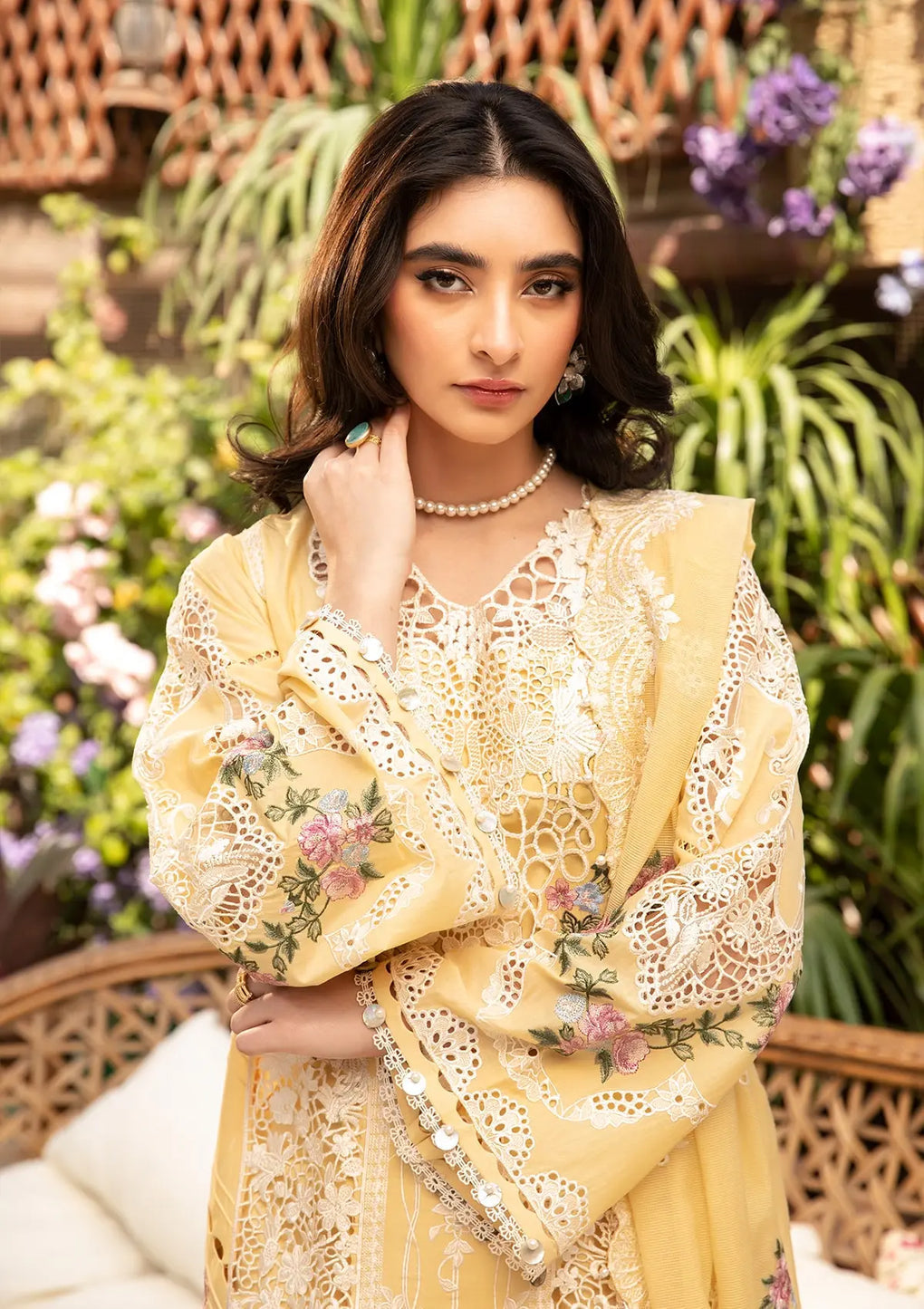 ELAF | ROSHNE | UNSTITCHED LAWN 3PC EMBROIDERED SUITE