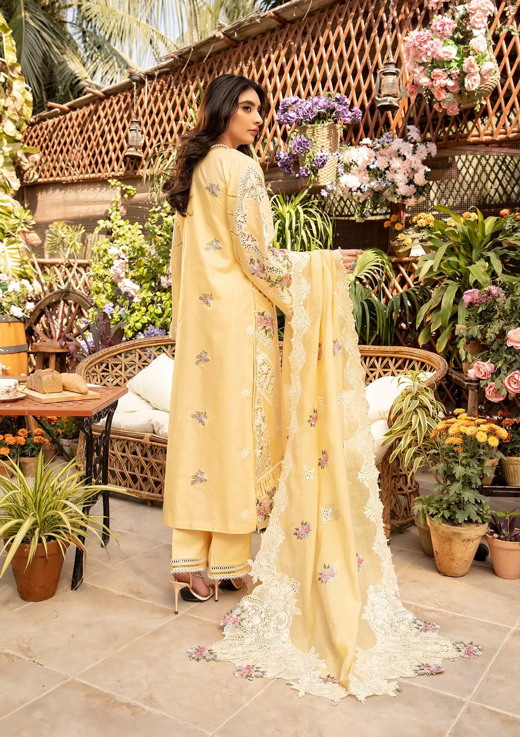 ELAF | ROSHNE | UNSTITCHED LAWN 3PC EMBROIDERED SUITE