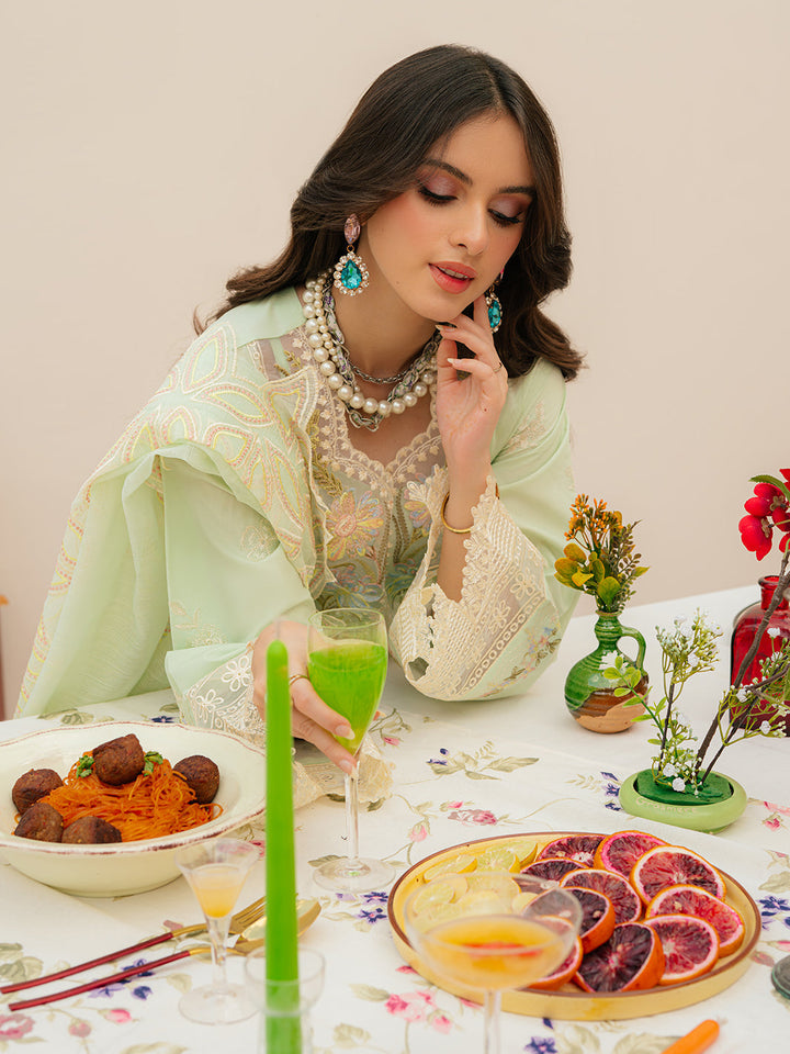 MAHNUR | CAROLINE | 3 PC LUXURY LAWN