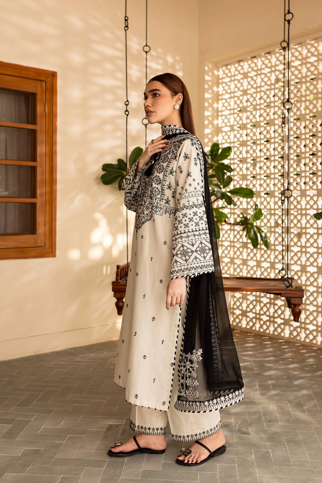MRS-351 | Breeze & Blooms Summer Stitched Ensemble
