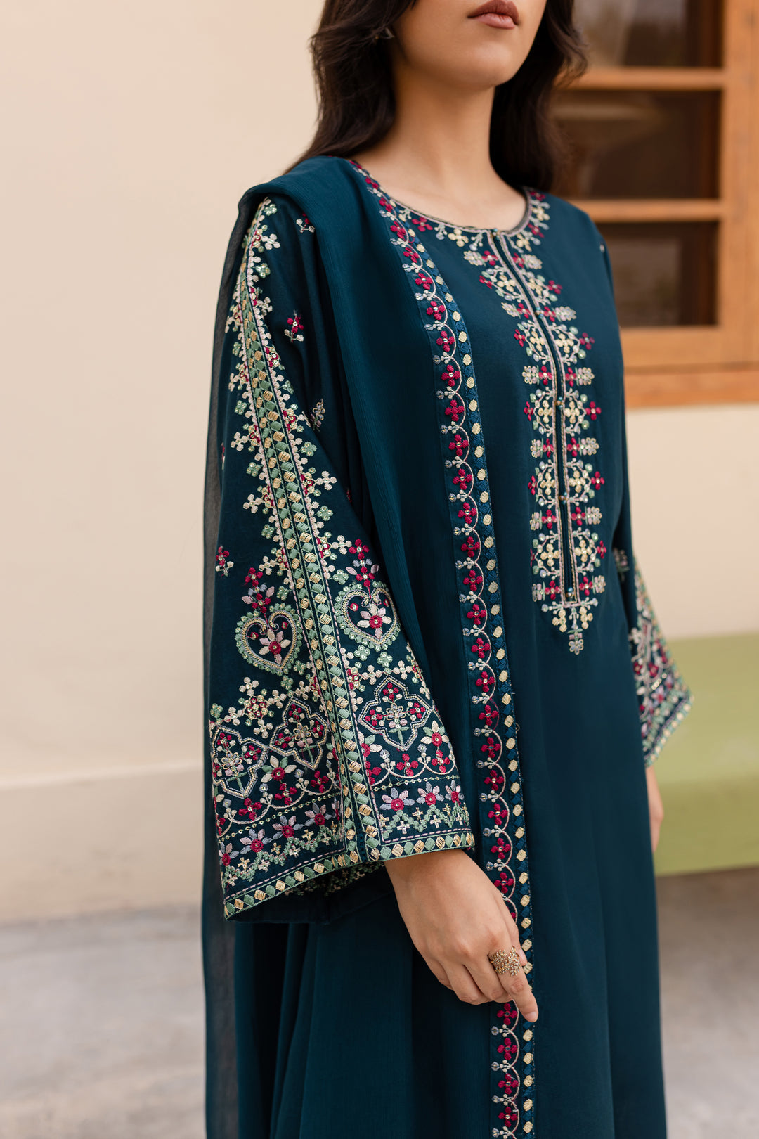 Sapphire - Summer 3PC Lawn Embroidered Suit
