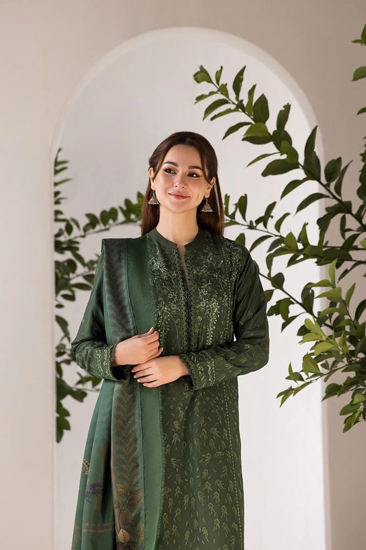 Hania Amir – EC667 | UNSTITCHED | EMBROIDERED 3 PIECE