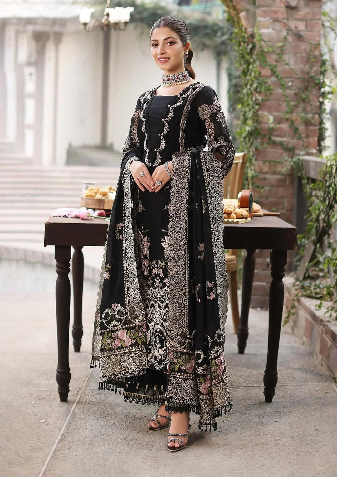 KAHF | NOOR | UNSTITCHED LAWN 3PC EMBROIDERED SUITE