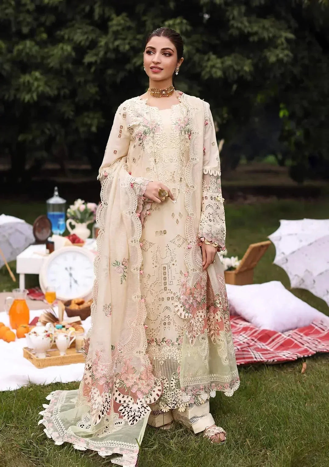 KAHF | SHIREEN | UNSTITCHED LAWN 3PC EMBROIDERED SUITE