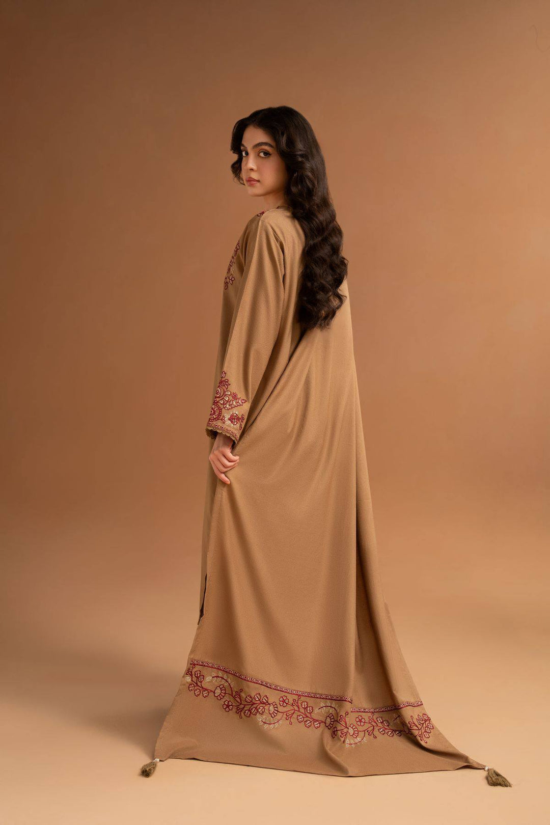 Pezwan - Winter 3PC Dhanak Embroidered Suit - SS0418