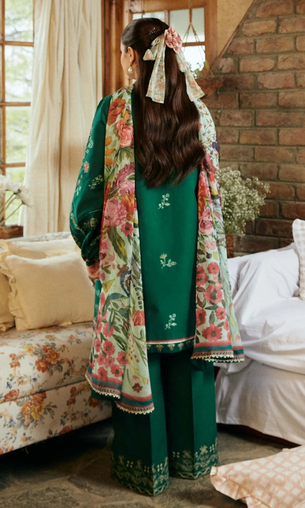 EMBROIDERED KHADDAR UNSTITCHED 3 PIECE SUIT - 9